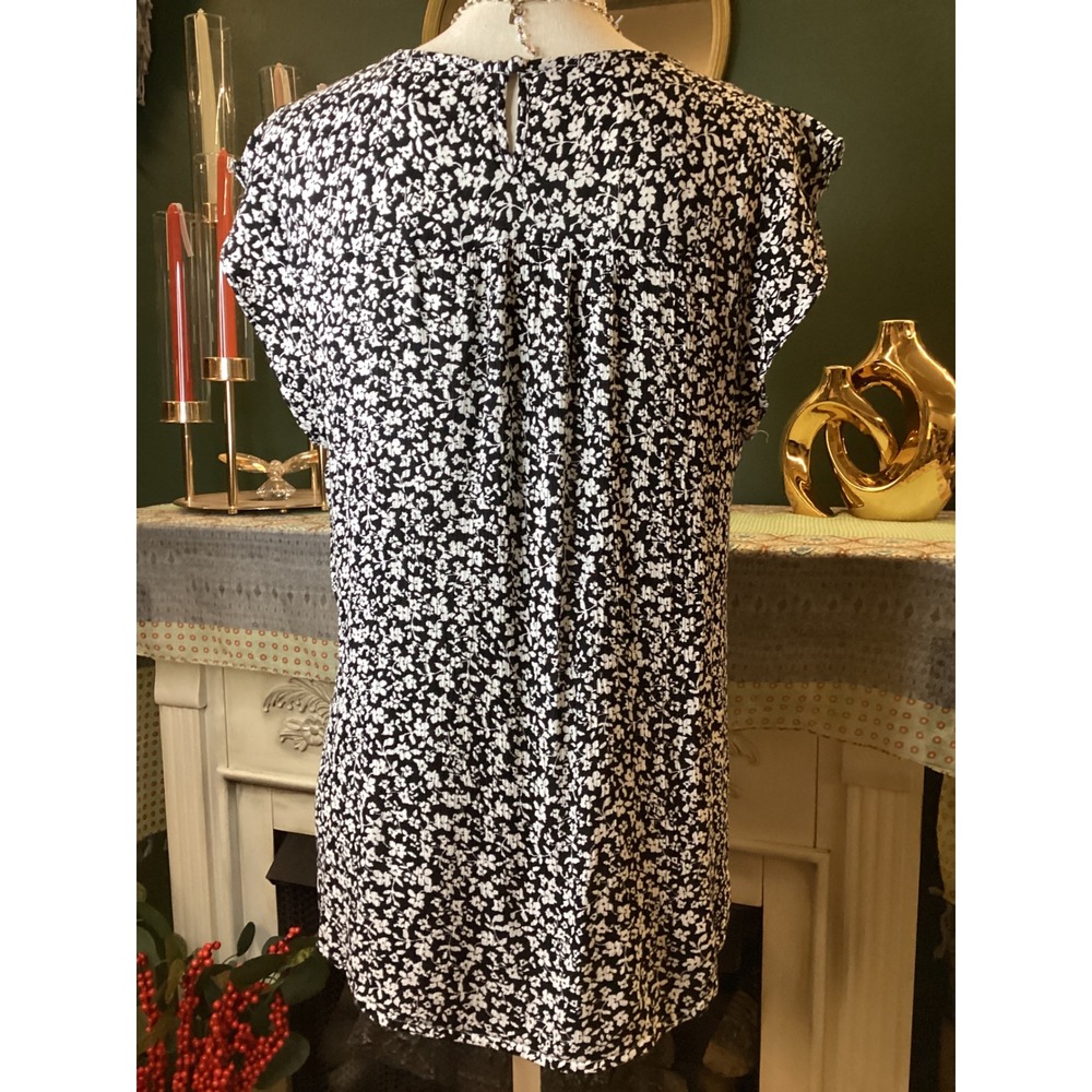 Savanna Jane Embroidered Floral Boho Blouse Black White Rayon Top Large 18637 - Picture 3 of 5